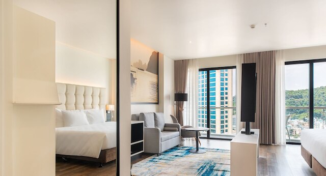 ホテル ソレイユ ハロン トレードマーク コレクション バイ ウィンダム