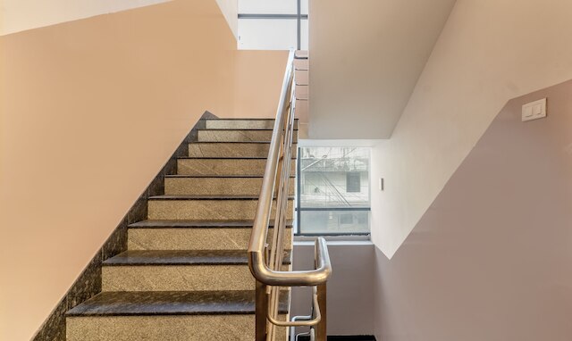 トリーボ エコステイ T ナガル