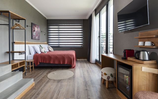 イスタンブール オールドシティ カラフル ハウス バラット ペトリオン オテル