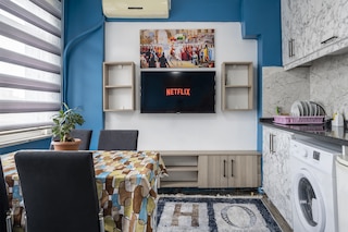 アイカ・アパート