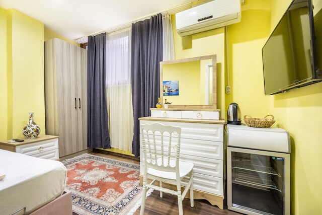 アイカ・アパート