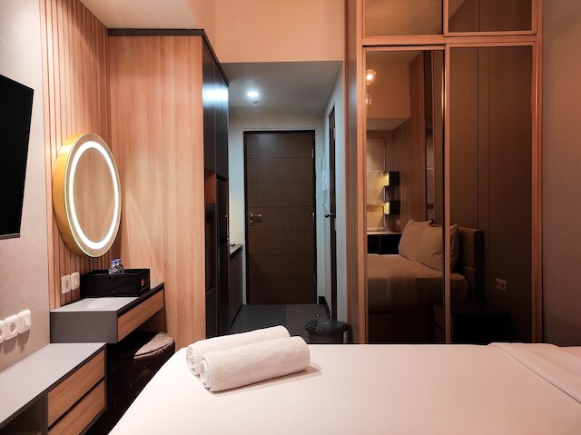 コンフィー スタジオ アット ヴィダ ビュー マカッサル アパートメント