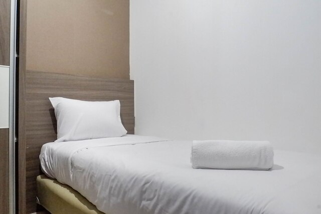 ベスト プライス 2 ベッドー ウィズ プール ビュー アパートメント アット タマン メラティ スラバヤ