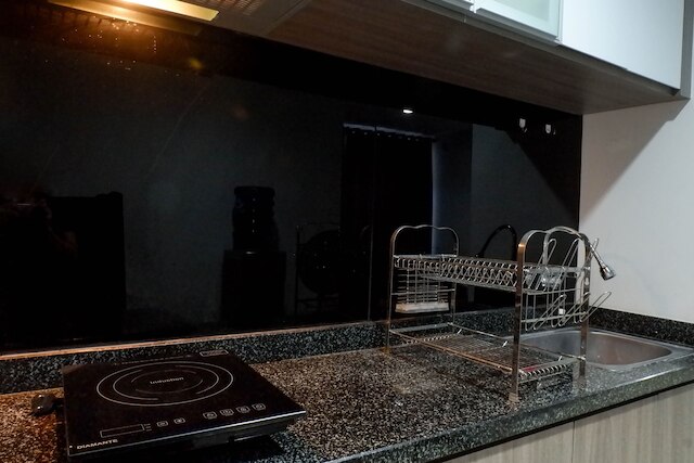 ベスト プライス 2 ベッドー ウィズ プール ビュー アパートメント アット タマン メラティ スラバヤ