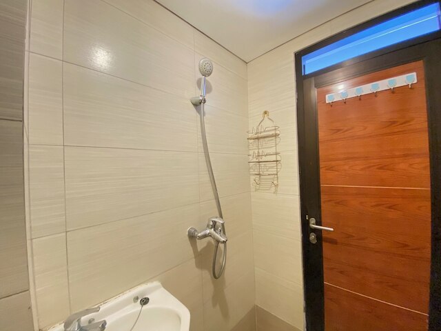 スペーシャス シック スタジオ ルーム アパートメント アット ゲートウェイ パスツール