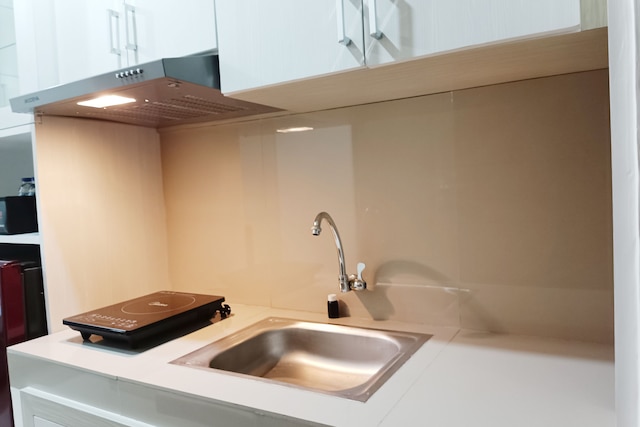 ホーミー アンド タィディ スタジオ アパートメント アット ヴィダ ビュー マカッサル