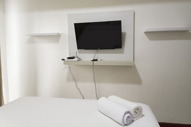 ホーミー アンド タィディ スタジオ アパートメント アット ヴィダ ビュー マカッサル