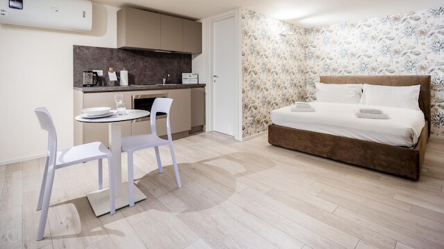 イタリアンウェイ - ザ B ビレッジ スタンダード - 01