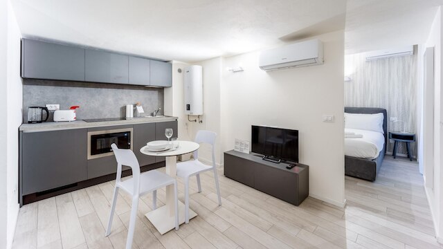 イタリアンウェイ - ザ B ビレッジ スタンダード - 03