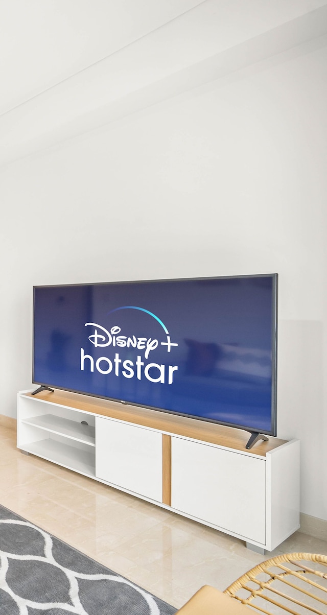 カネラ バイ コジーステイ