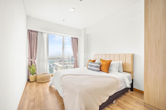 カネラ バイ コジーステイ