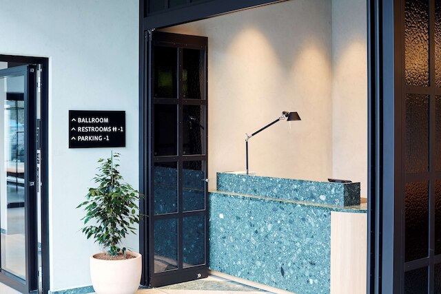 スカンディック フランクフルト ハーフェンパーク