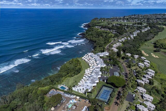 プウ ポア 303 2 ベッドルーム コンド バイ レッドオーニング