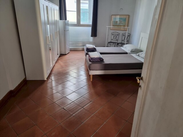 ギベリーナ 102 イン フィレンツェ