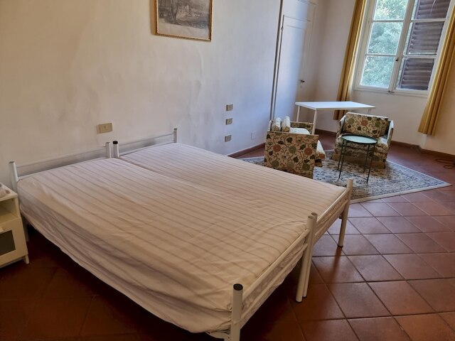 ギベリーナ 102 イン フィレンツェ