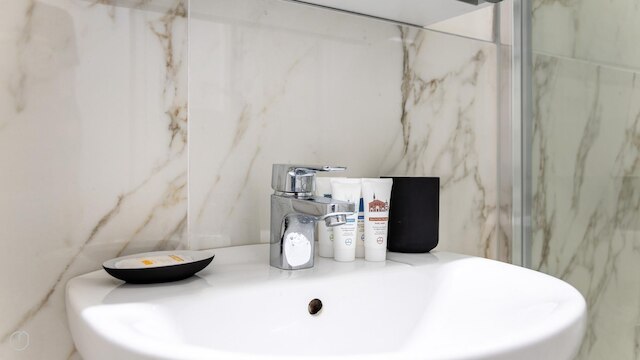 イタリアンウェイ - ザ B ビレッジ スタンダード - M5