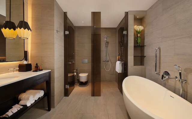 パドマホテルセマラン