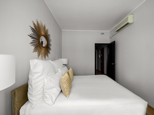 ヌマ ミラン アドーレ