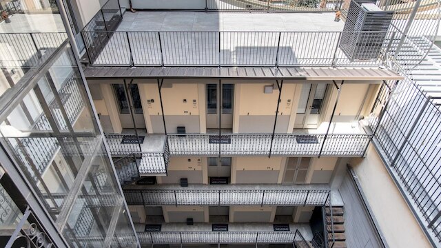 イタリアンウェイ - ザ B ビレッジ スタンダード - T4