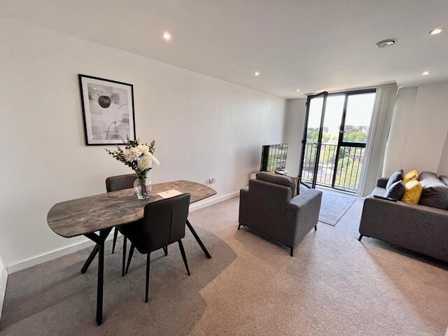 インプレッシブ  1 ベッド  アパートメント - チャヴァッス アパートメンツ