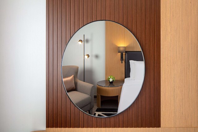 ザ ファースト コレクション ドバイ ビジネス ベイ