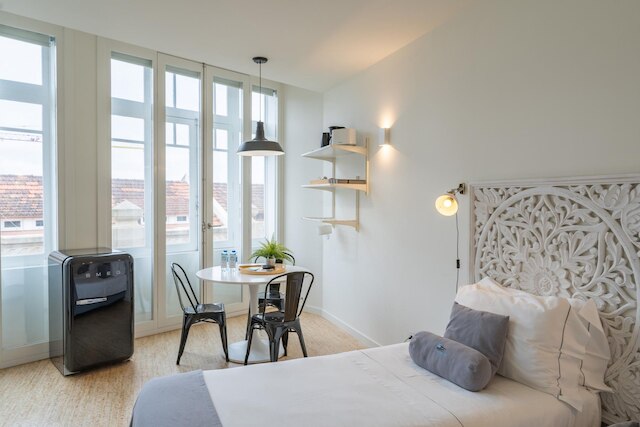 アイコニック ナイトライフ スタジオ 204