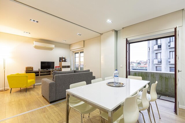 フィール ポルト ダウンタウン シティ ルーフス