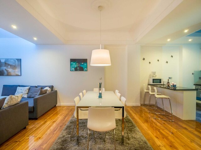 フィール ポルト フォト ダウンタウン フラット