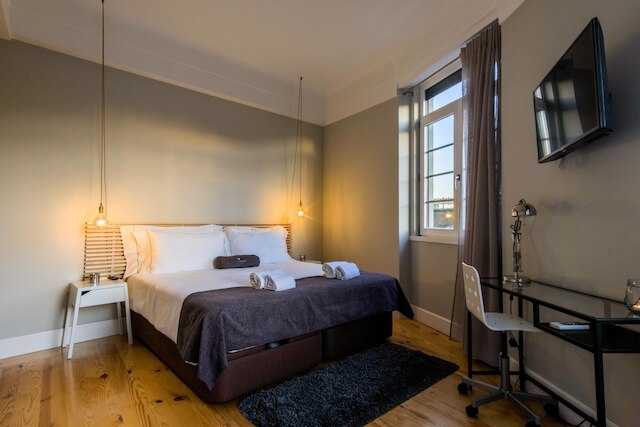 フィール ポルト ダウンタウン アート タイル