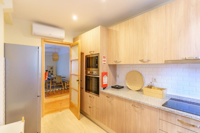 フィール ポルト ダウンタウン ウッズ フラット