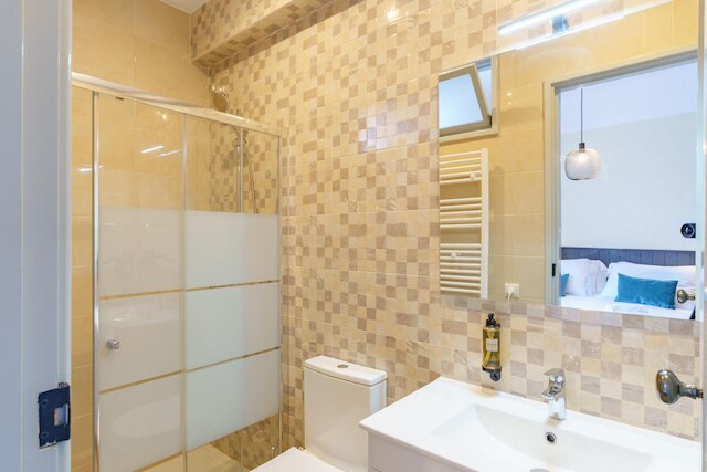 フィール ポルト ダウンタウン ウッズ フラット