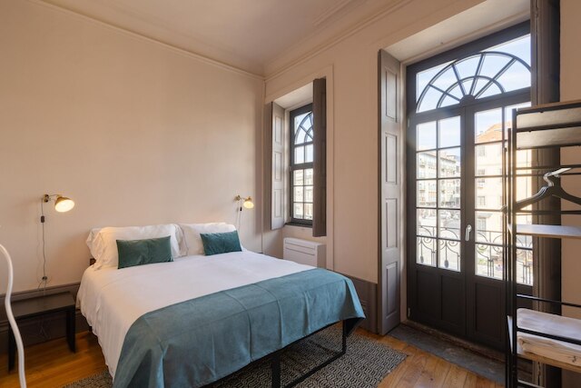 フィール ポルト アンティーク ポベイロス フラット II