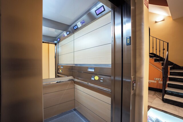 アパルタメントス・レイエス・カトリコス