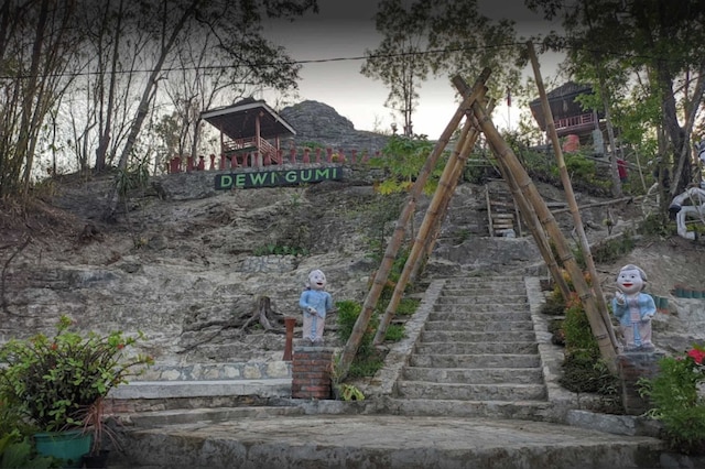 キャンピンググラウンドギュヌームミジルヒルズ