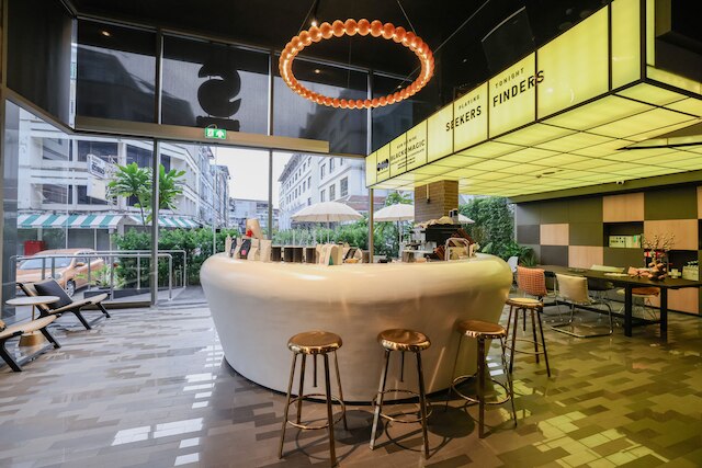 シーカーズ ファインダーズ ラマ IV  ホテル シュアステイ コレクション バイBW