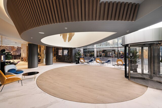 ホテル リウ プラザ ロンドン ビクトリア