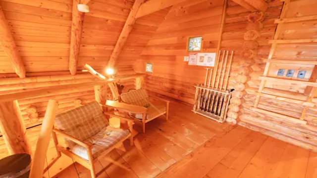 Lake Toya Hillside House