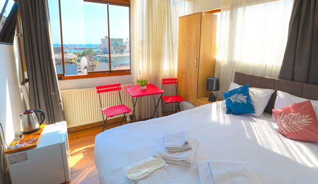 コンドスカリ ホテル