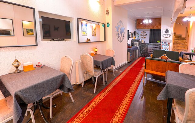 コンドスカリ ホテル