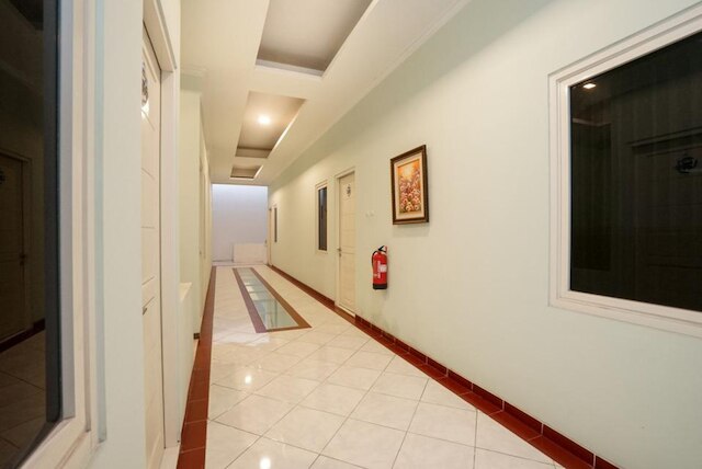 ブミバニュベニングシャリアエコマースローカ