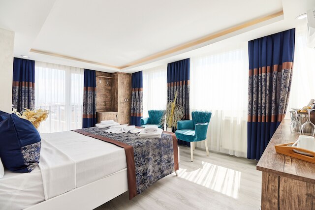 アルマルホテル