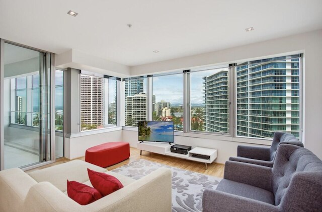 スカイ・ポイント・タワー - プライベート・アパートメント