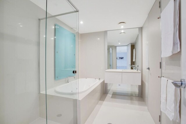 スカイ・ポイント・タワー - プライベート・アパートメント