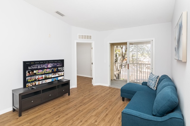 セレブレイト アット クラブ コーティル