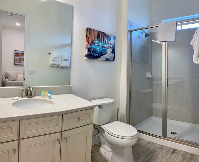 クロウズ ネスト ニア ディズニーワールド & ユニバーサル!