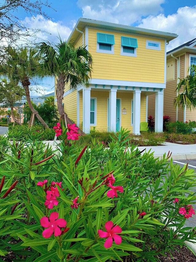 クロウズ ネスト ニア ディズニーワールド & ユニバーサル!