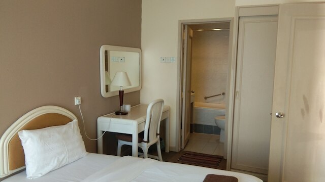 OYO ホーム 90533 ノマディック タウン  コンドミニアム