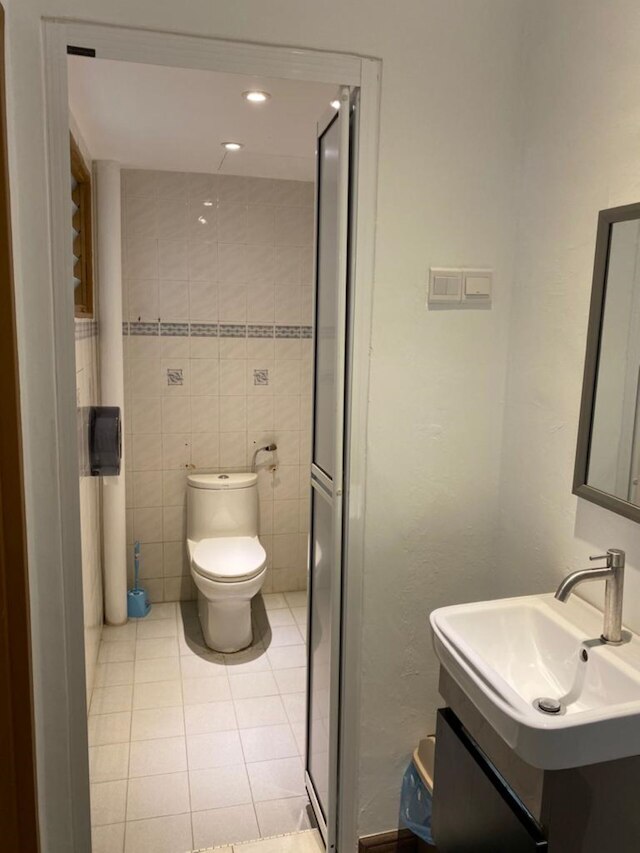 OYO ホーム 90534 ノマディック タウン ハウス