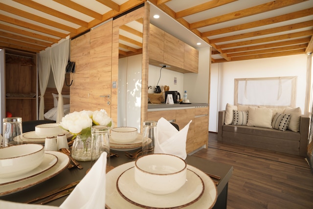 バブ・アル・ノジューム・フダイリヤット・キャンプ