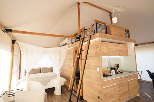 バブ・アル・ノジューム・フダイリヤット・キャンプ